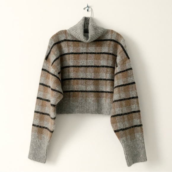 NEW Zara Alpaca Wool Blend Checkered Plaid Turtleneck Crop Sweater M - NWT - Picture 1 of 10